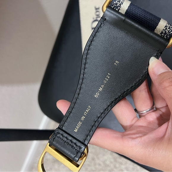 CHRISTIAN DIOR BELT SIZE 75 - Picture 7 of 7